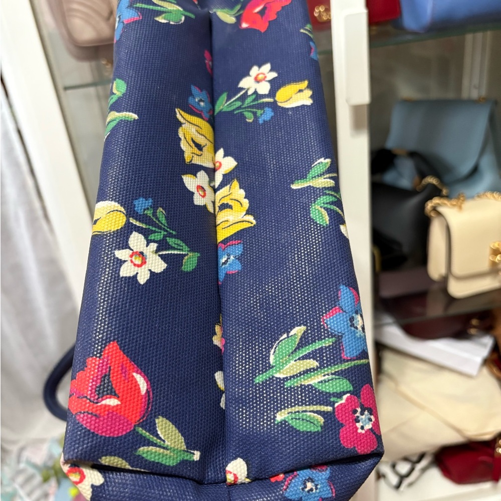 Cath Kidston Navy Tote with Colorful Floral Design - Picture 4 of 9